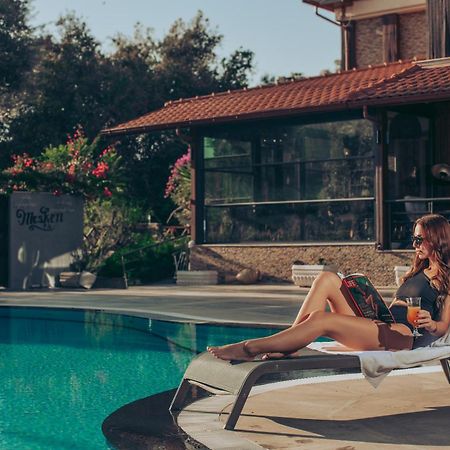 Mesken Inn Hotel Гёчек Экстерьер фото