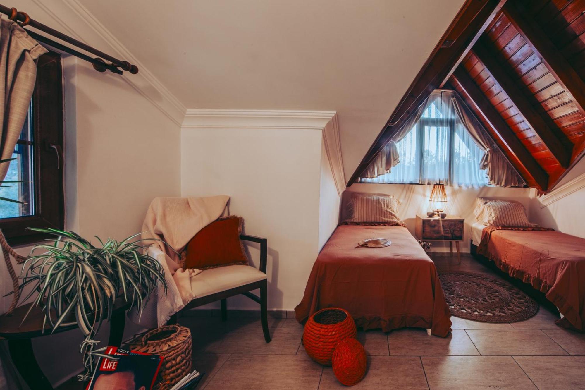 Mesken Inn Hotel Гёчек Экстерьер фото