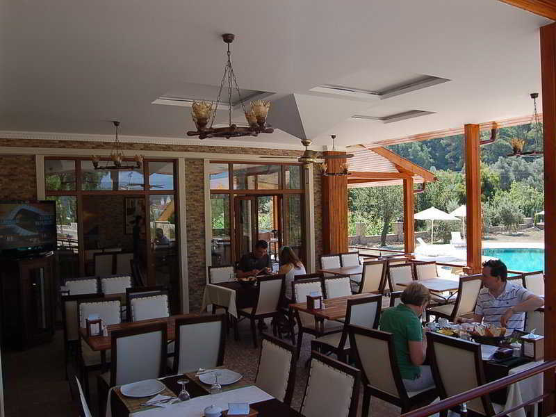 Mesken Inn Hotel Гёчек Экстерьер фото